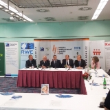 ADHR-tiskova-konference-4-9-2015-vyhlaseni-finalistu-slovo-odborne-poroty