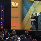 anketa-dobrovolni-hasici-roku-2015-vyhlaseni-vysledku-led-obrazovka-ceska-posta-nadace-cez-dcom