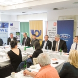 anketa-dobrovolni-hasici-roku-2016-tiskova-konference-hlavni-partneri-ford