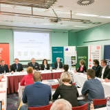 ilona-cssakova-tiskova-konference-zahajeni-adhr-2017